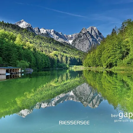 Bergalpine Appartement Garmisch-Partenkirchen